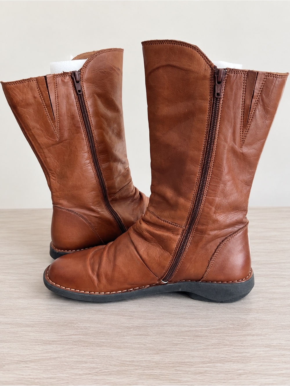 Miz Mooz NYC Women’s Leather Brown Tall Boots Size 39 Zip Up Comfort Casual - Picture 3 of 6